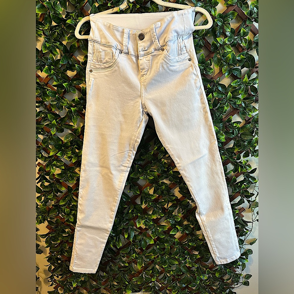 White Colombian Jeans